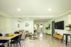 Bahai Gardens Serenity Apartment with Mamad by Sea N' Rent
